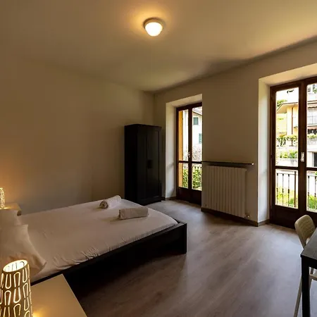 Regolo House Apartamento Perledo